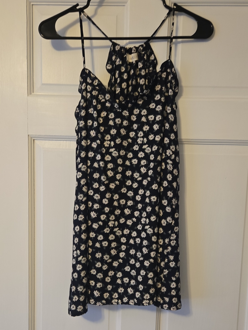 Floral Spaghetti Strap Tank - Navy with White Daisies